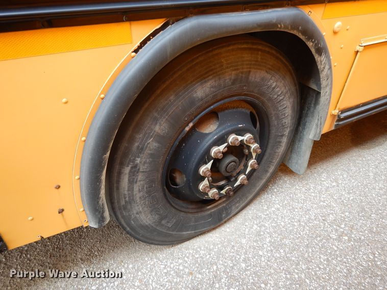 image for item DH0028 2005 Blue Bird  school bus