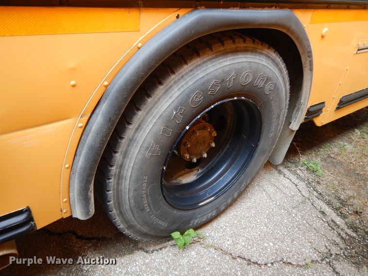 image for item DH0028 2005 Blue Bird  school bus