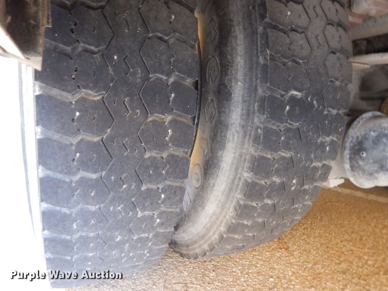 image for item DH0028 2005 Blue Bird  school bus