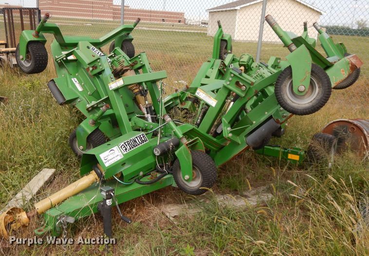 image for item DH0031 Frontier FM2112R batwing rotary mower