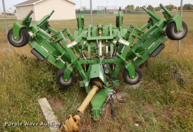 image for item DH0031 Frontier FM2112R batwing rotary mower