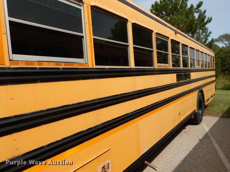 image for item DH0032 2005 Blue Bird  school bus