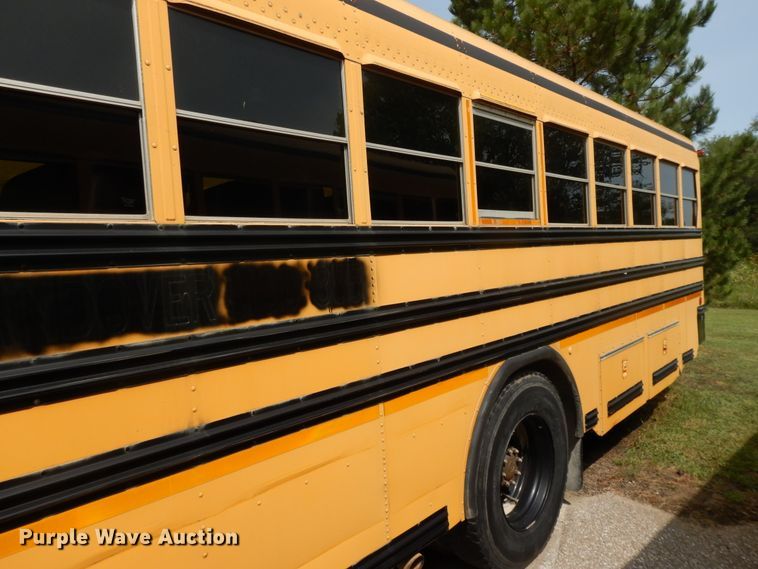 image for item DH0032 2005 Blue Bird  school bus