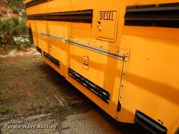 image for item DH0032 2005 Blue Bird  school bus