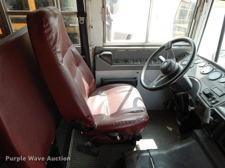 image for item DH0032 2005 Blue Bird  school bus