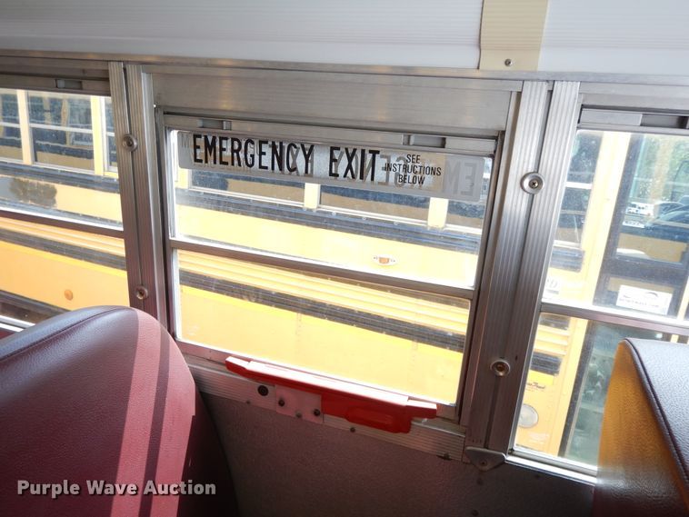 image for item DH0032 2005 Blue Bird  school bus