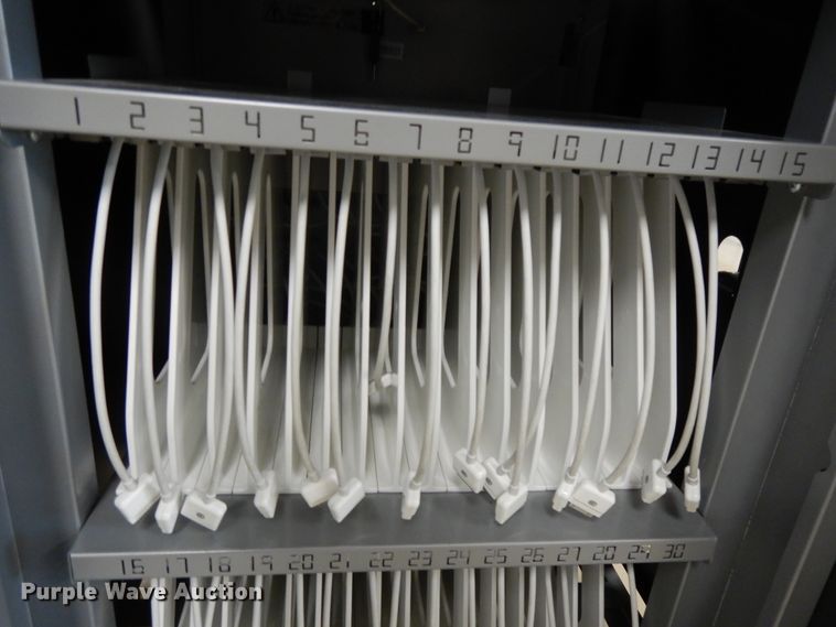 image for item DH0033 Bretford H3635LL/A PowerSync iPad cart