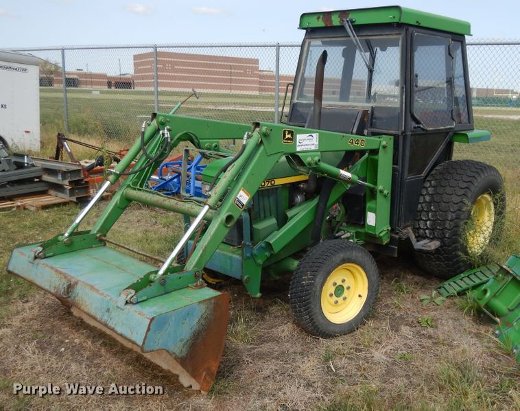 image for item DH0038 John Deere 1070  tractor