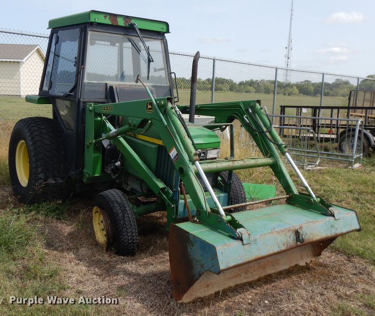 image for item DH0038 John Deere 1070  tractor