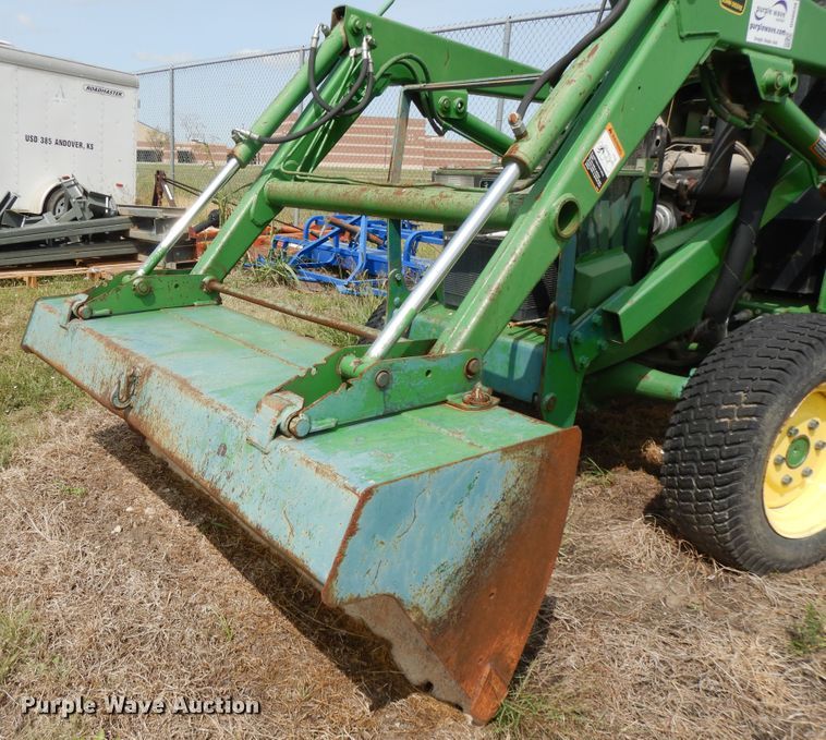 image for item DH0038 John Deere 1070  tractor