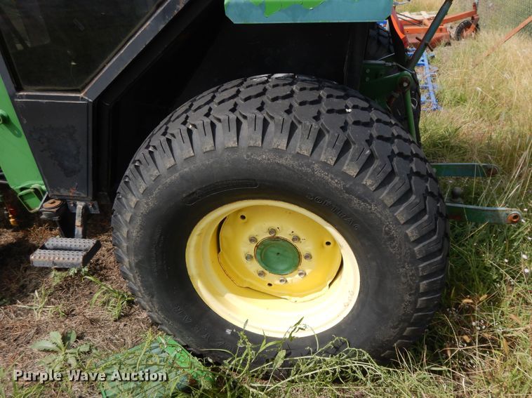 image for item DH0038 John Deere 1070  tractor