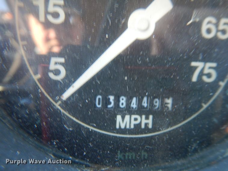 image for item DH5179 1994 Ford L8000  dump truck