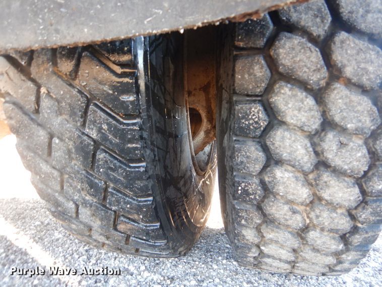 image for item DH5180 1990 Chevrolet C50 Kodiak  dump truck