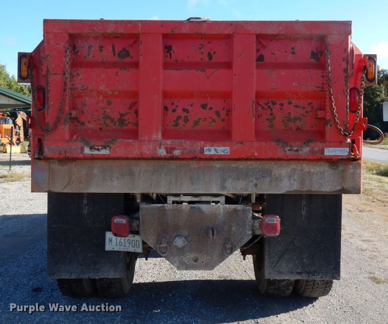image for item DH5182 1987 Ford L8000  dump truck
