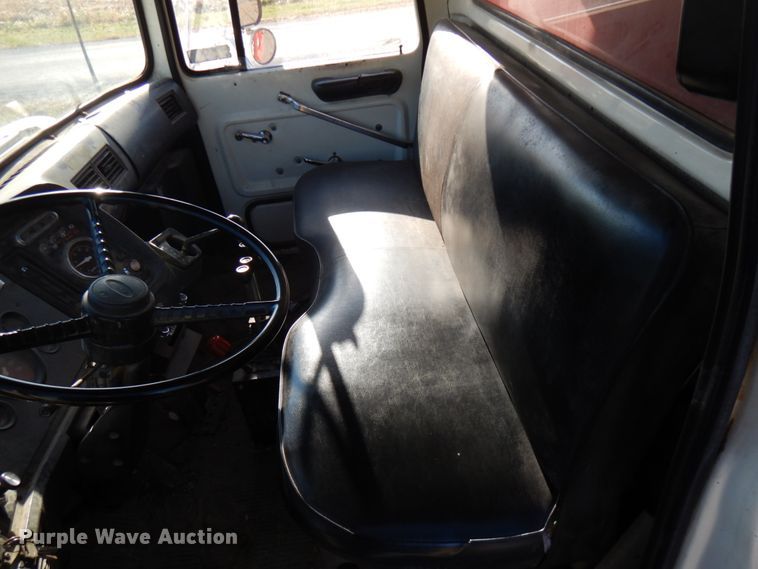 image for item DH5182 1987 Ford L8000  dump truck