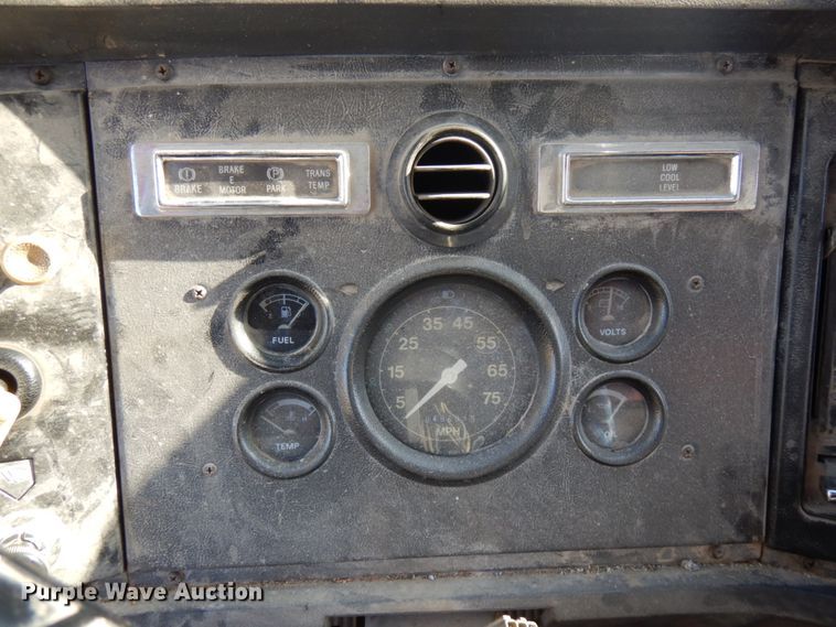 image for item DH5182 1987 Ford L8000  dump truck