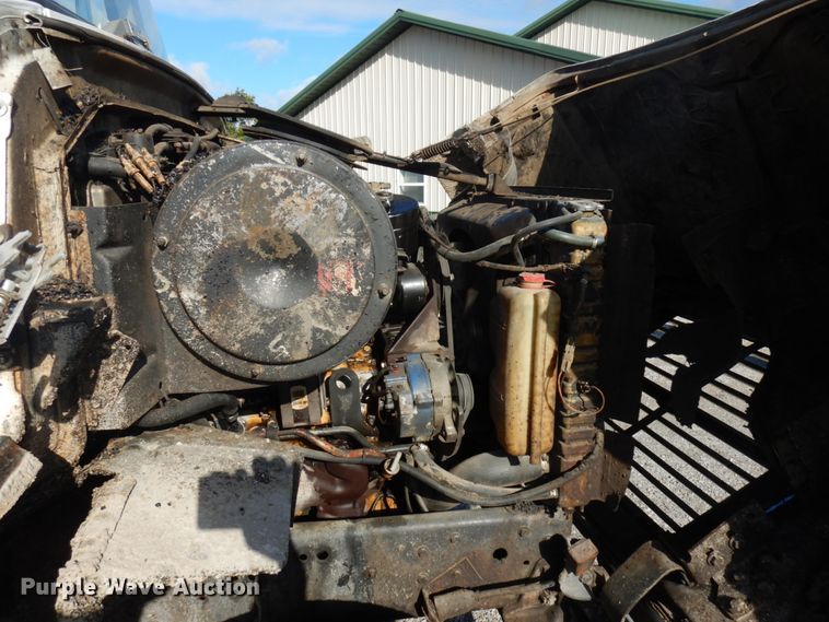 image for item DH5182 1987 Ford L8000  dump truck