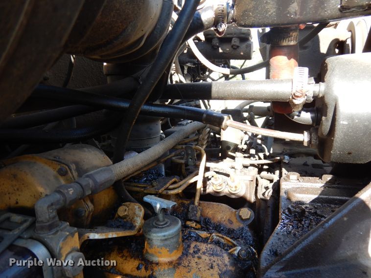 image for item DH5182 1987 Ford L8000  dump truck