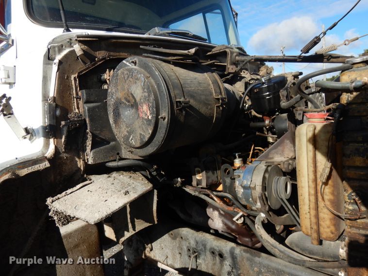 image for item DH5182 1987 Ford L8000  dump truck