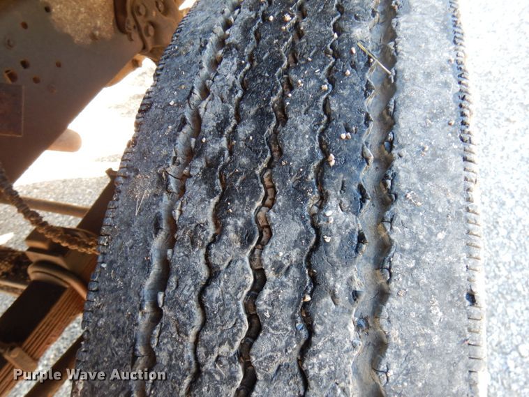 image for item DH5182 1987 Ford L8000  dump truck