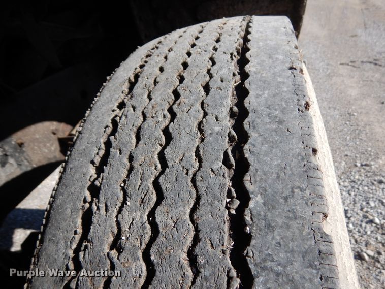 image for item DH5182 1987 Ford L8000  dump truck