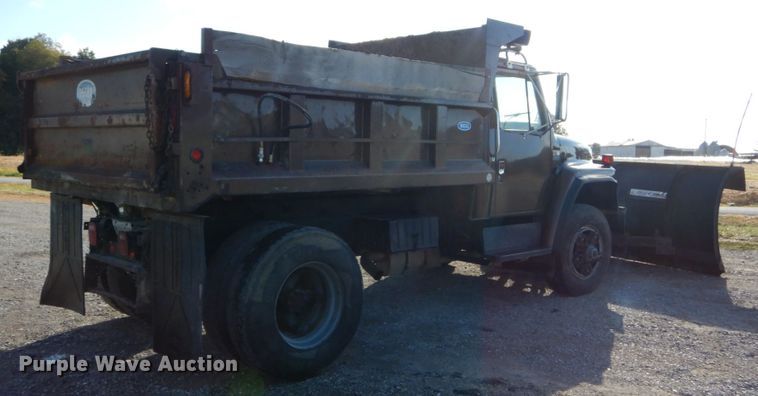 image for item DH5183 1989 International 1954  dump truck