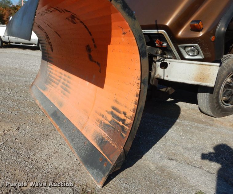 image for item DH5183 1989 International 1954  dump truck