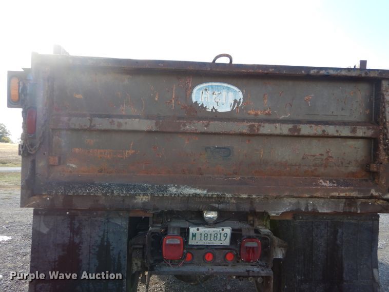 image for item DH5183 1989 International 1954  dump truck