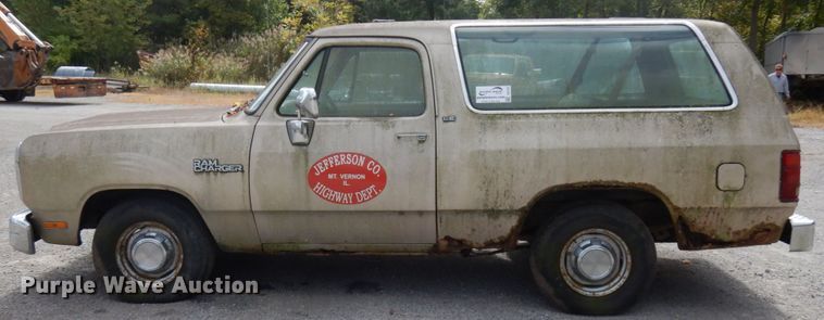 image for item DH5187 1992 Dodge Ram Charger  SUV