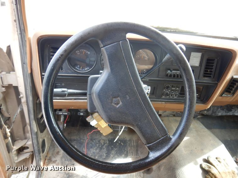 image for item DH5187 1992 Dodge Ram Charger  SUV