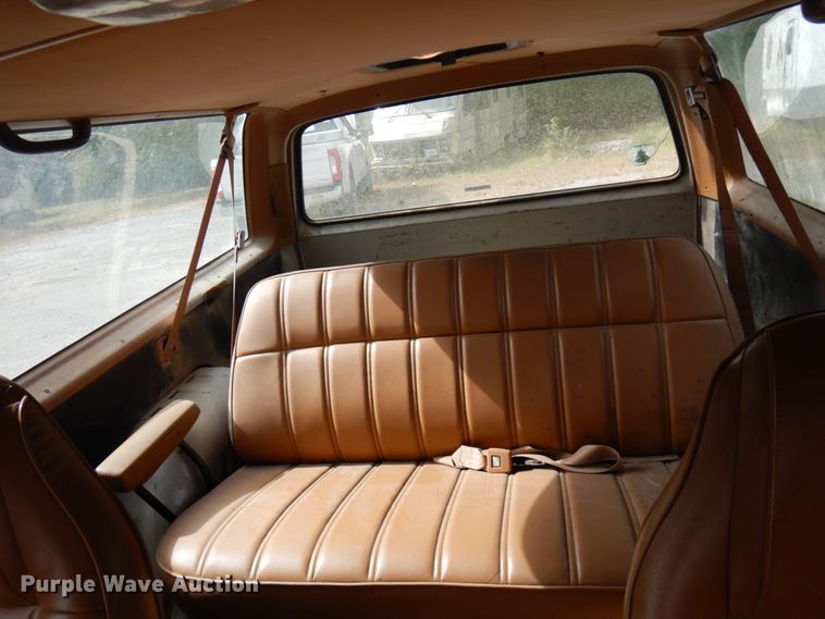 image for item DH5187 1992 Dodge Ram Charger  SUV