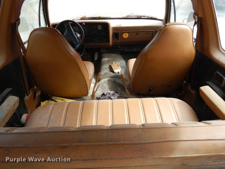 image for item DH5187 1992 Dodge Ram Charger  SUV