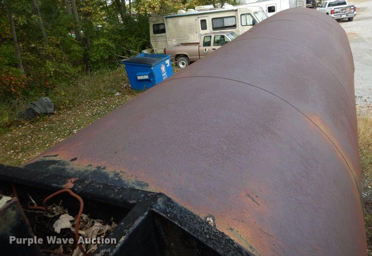 image for item DH5189 1965 Fruehauf TEHF2R tank trailer