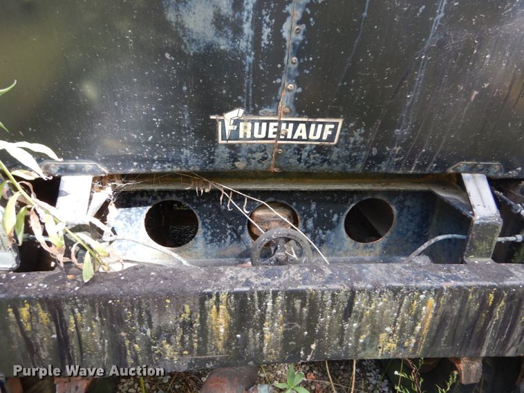 image for item DH5189 1965 Fruehauf TEHF2R tank trailer