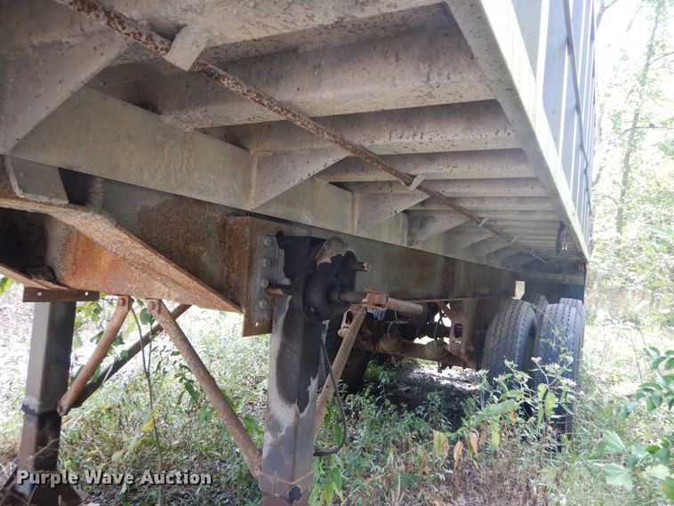 image for item DH5190 1973 Schien end dump trailer