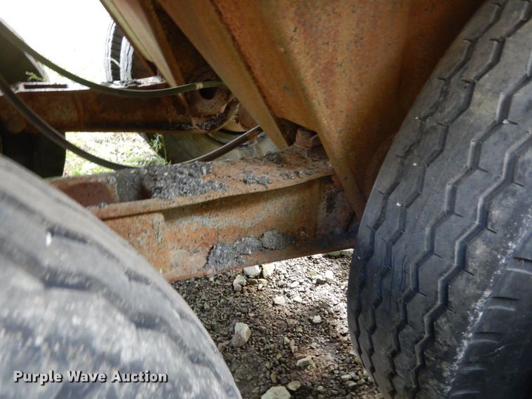 image for item DH5190 1973 Schien end dump trailer