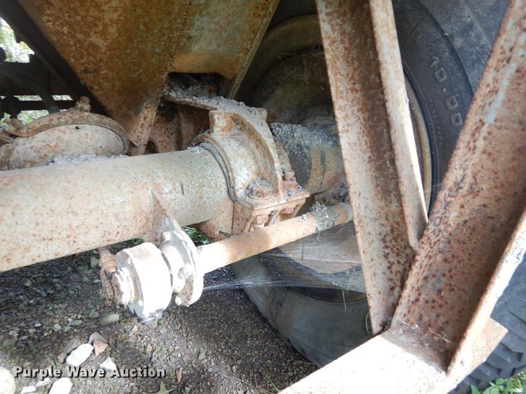 image for item DH5190 1973 Schien end dump trailer