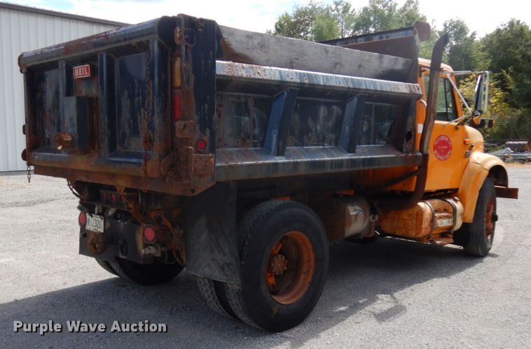 image for item DH5193 1991 International 4900  dump truck