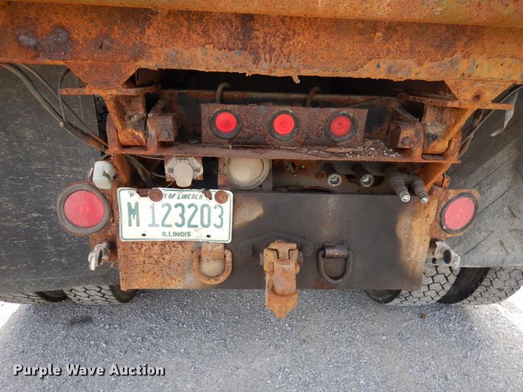 image for item DH5193 1991 International 4900  dump truck
