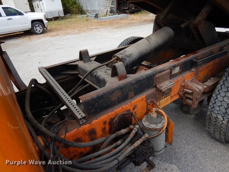 image for item DH5193 1991 International 4900  dump truck