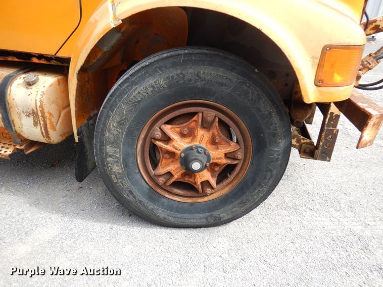 image for item DH5193 1991 International 4900  dump truck