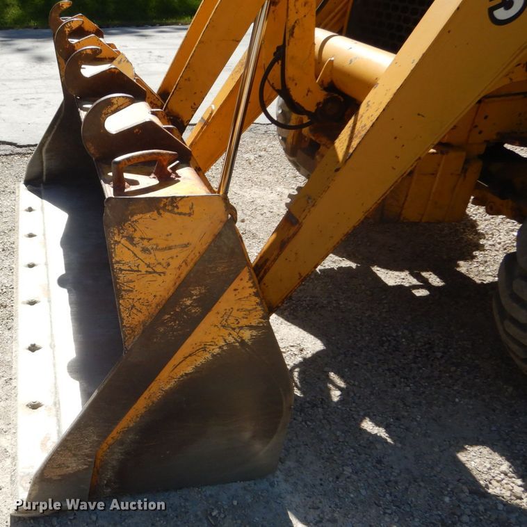 image for item DH5198 1998 John Deere 310SE  backhoe