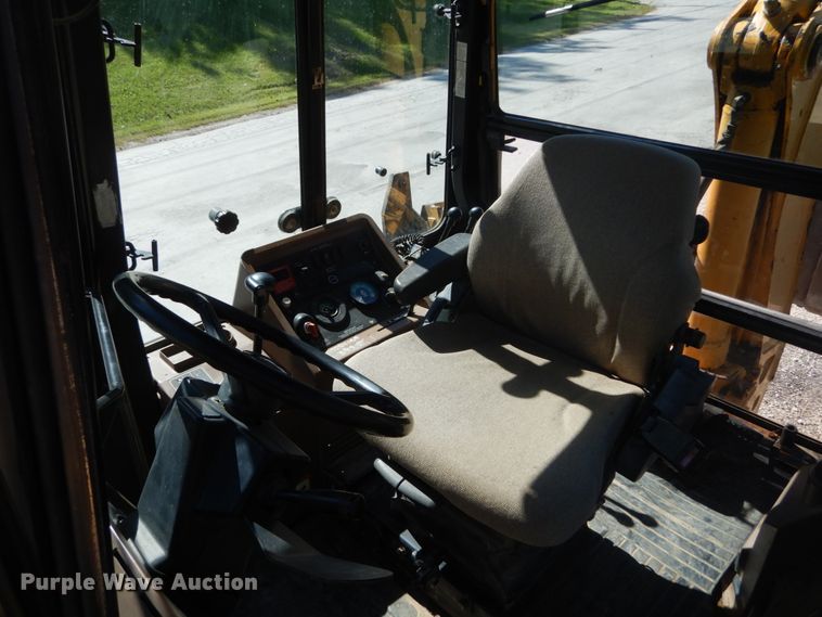 image for item DH5198 1998 John Deere 310SE  backhoe