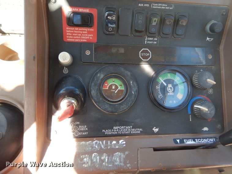 image for item DH5198 1998 John Deere 310SE  backhoe