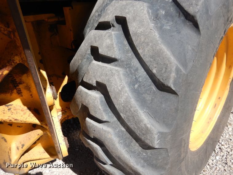 image for item DH5198 1998 John Deere 310SE  backhoe