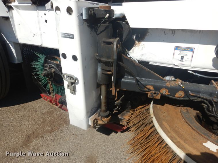 image for item DH5201 2013 Global Environment M3  street sweeper