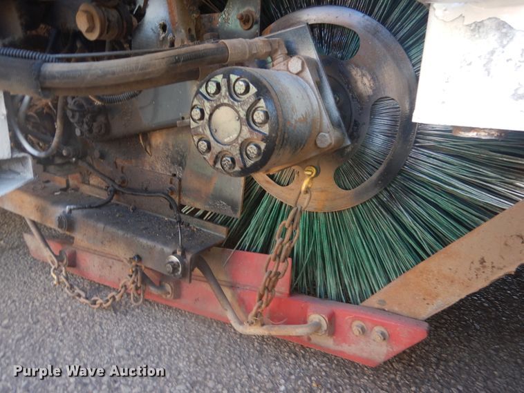 image for item DH5201 2013 Global Environment M3  street sweeper