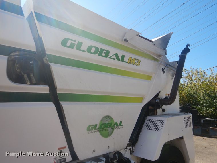 image for item DH5201 2013 Global Environment M3  street sweeper