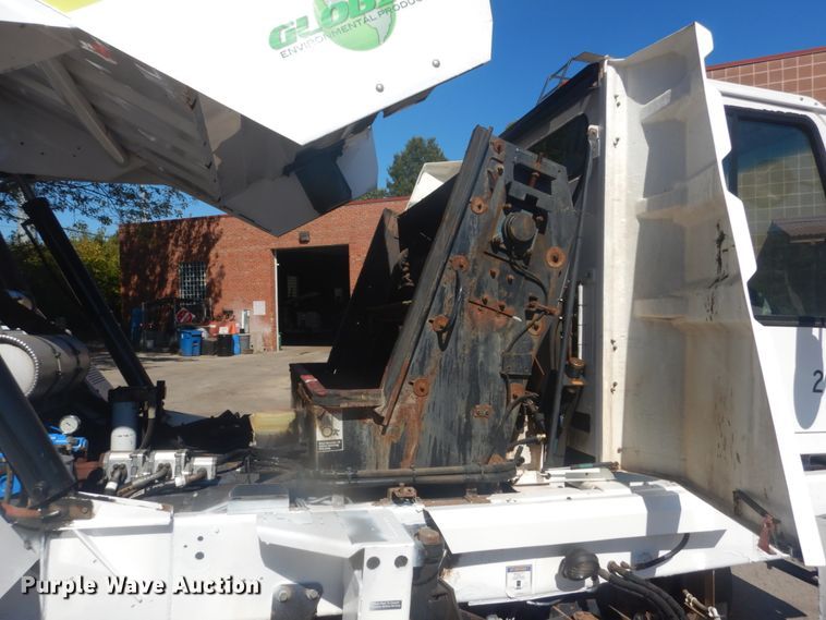 image for item DH5201 2013 Global Environment M3  street sweeper