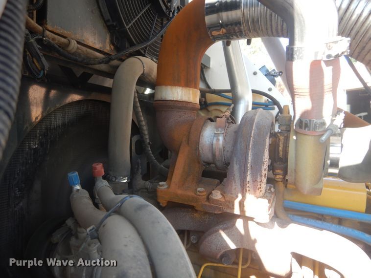 image for item DH5201 2013 Global Environment M3  street sweeper